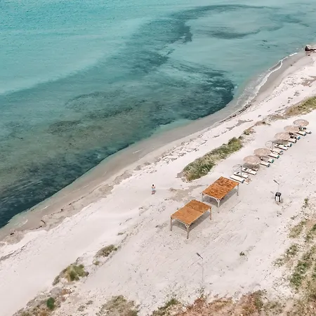 Taf Beach Villas & Tesla Y Tigaki