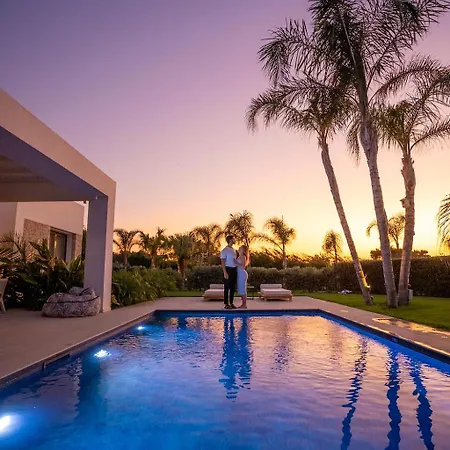 Taf Beach Villas & Tesla Y Tigaki