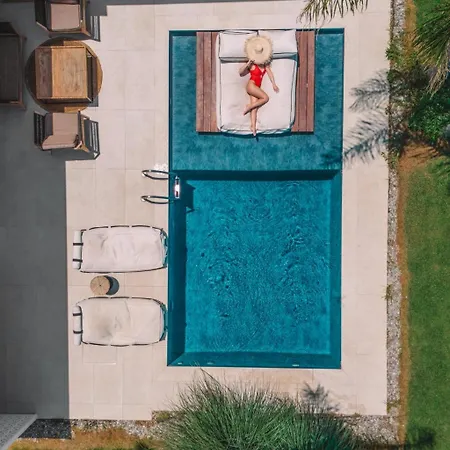 Taf Beach Villas & Tesla Y 4* Tigaki