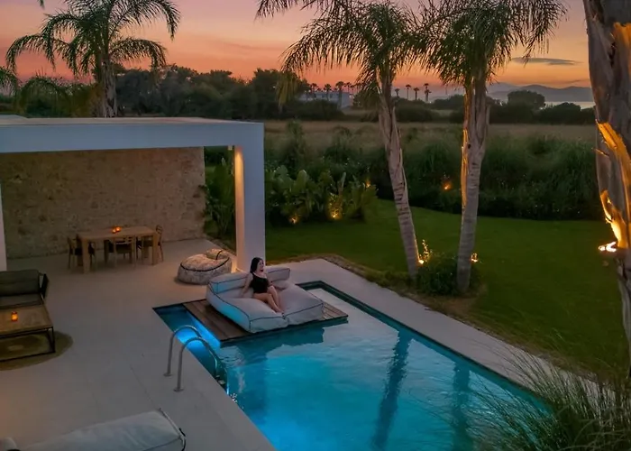 Taf Beach Villas & Tesla Hotel Tigaki