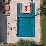 Taf Beach Villas & Tesla 4* Tigaki