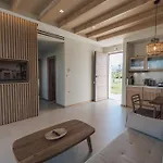 Taf Beach Villas & Tesla Hotel Tigaki
