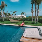Taf Beach Villas & Tesla Tigaki