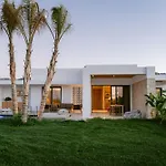 Taf Beach Villas & Tesla Hotel Tigaki