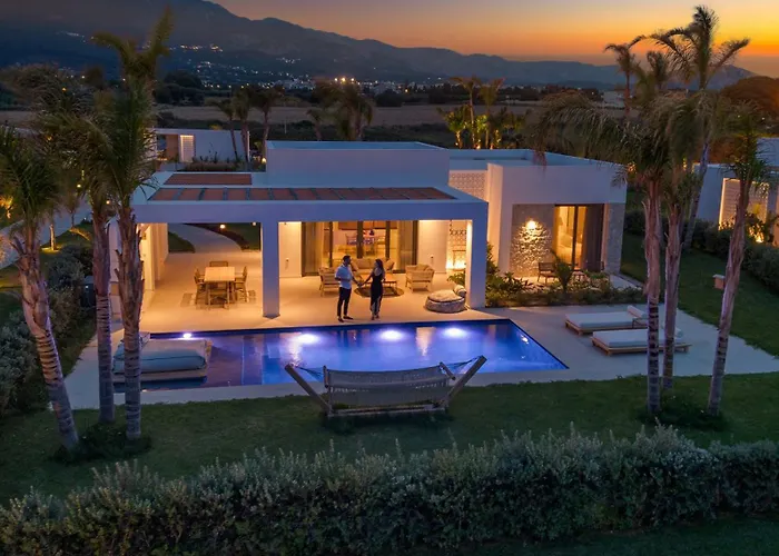Taf Beach Villas & Tesla Hotel